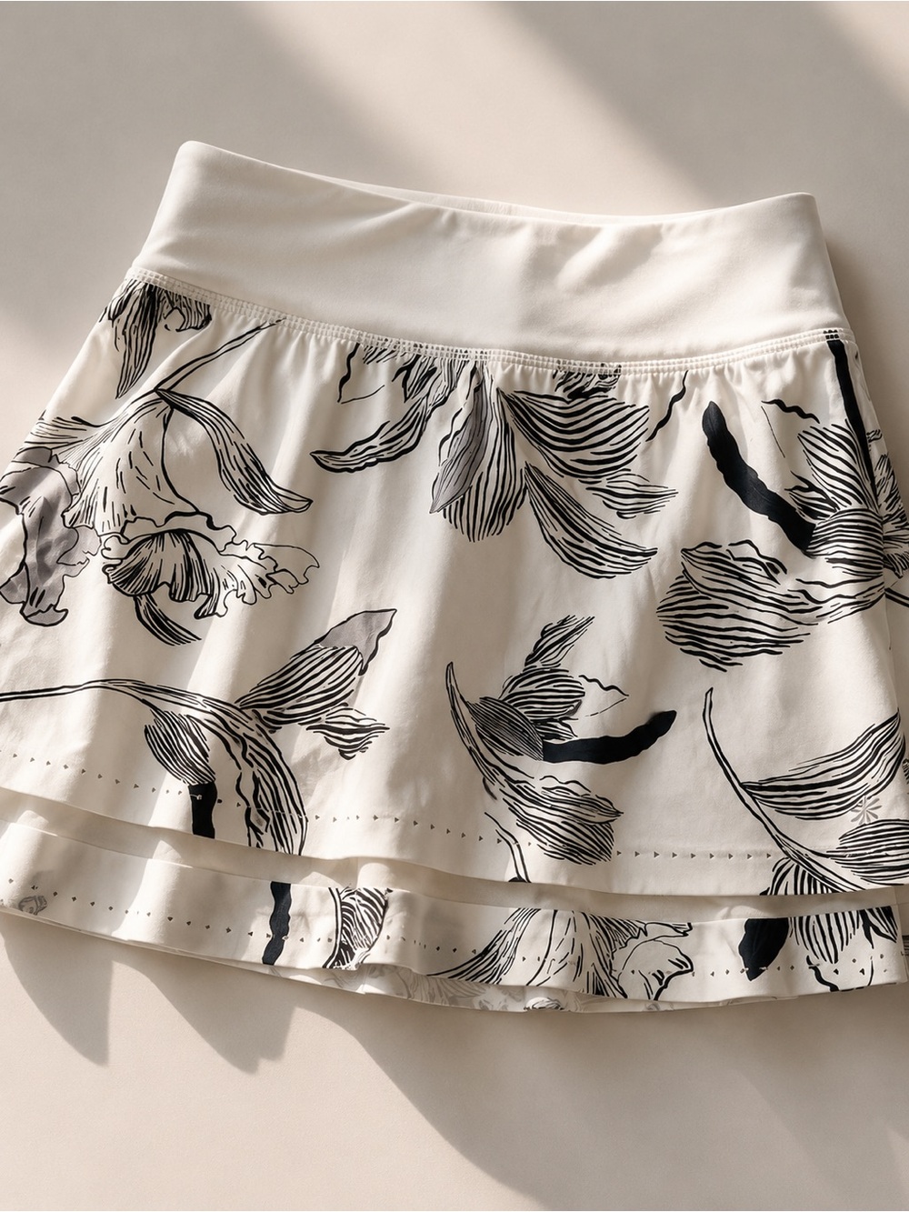 Athleta Women’s XXS Floral Print Tennis Golf Athletic Skort Skirt White